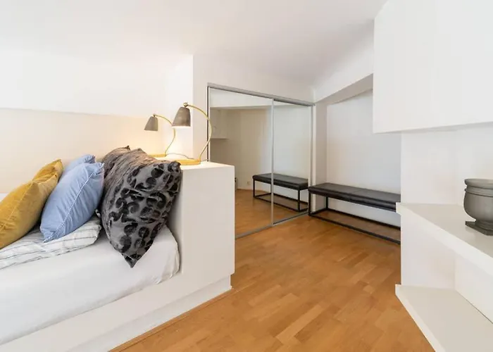 Nordic Host Luxury Apts - Prinsens Gate - Large Mezzanine *